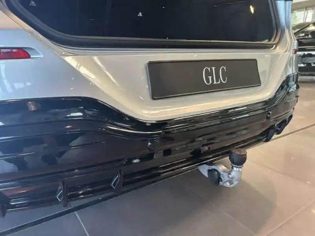 Mercedes Glc 400 eq 4m — photo 19