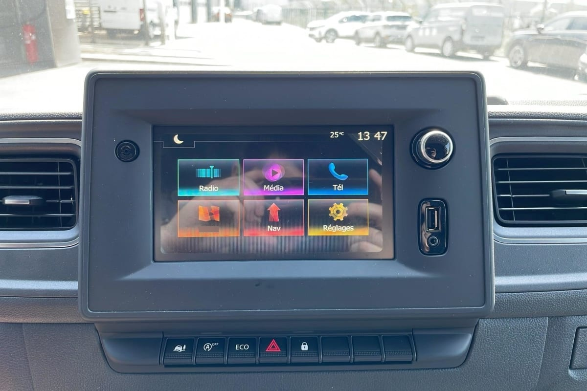 Renault Master Fourgon — photo 17