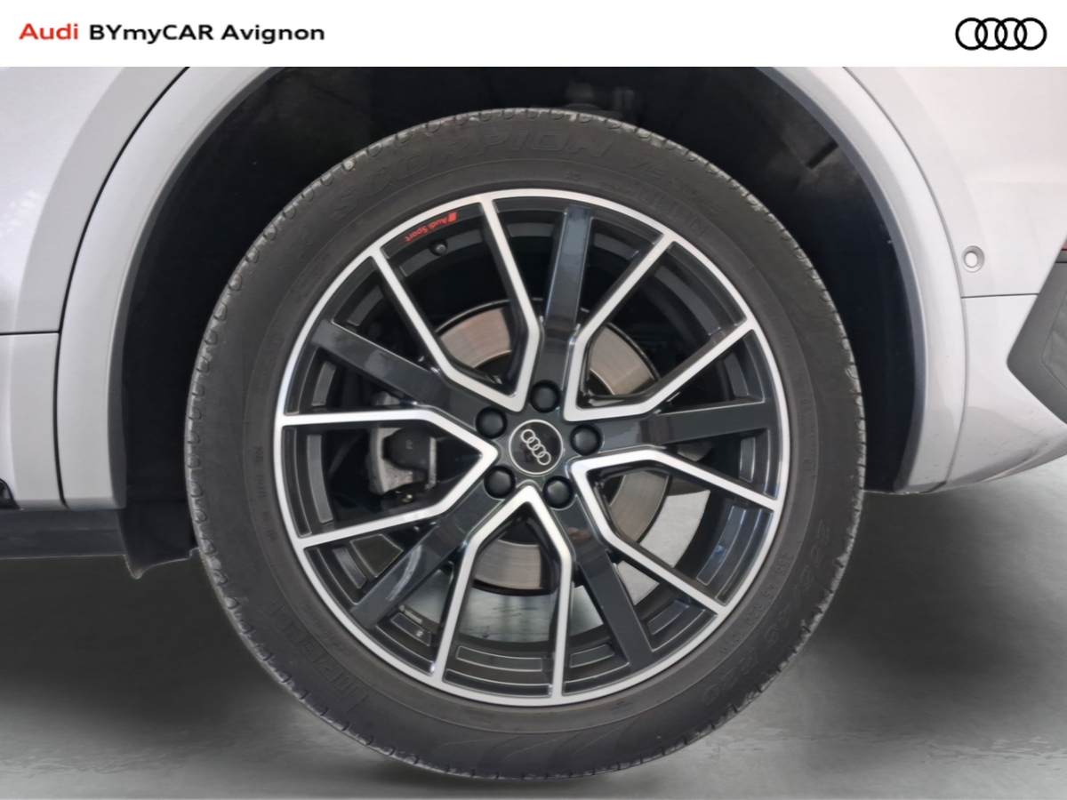 Audi Q5 Sportback 55 TFSIe 367 S tronic 7 Quattro — photo 18