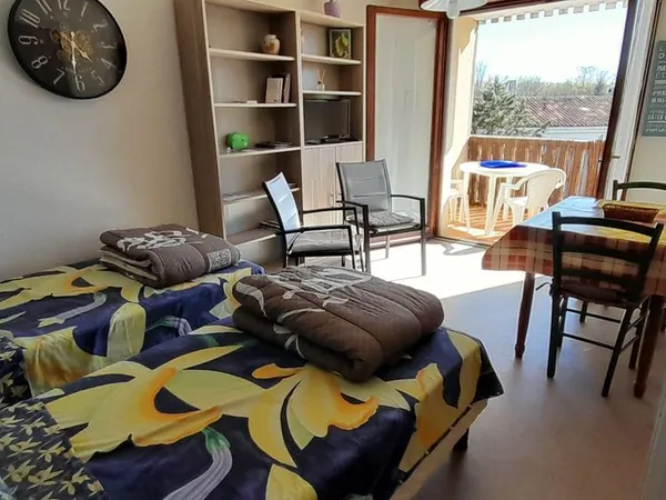 Studio meublé avec ascenseur et place de parking privative à Barbotan-les-Thermes
