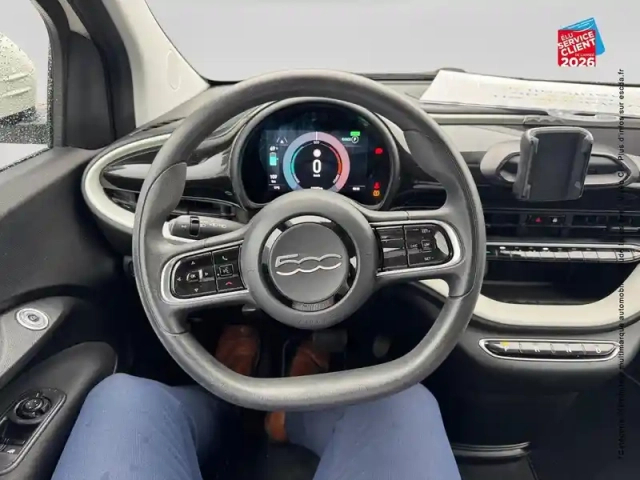 Fiat 500 e 95ch action — photo 12