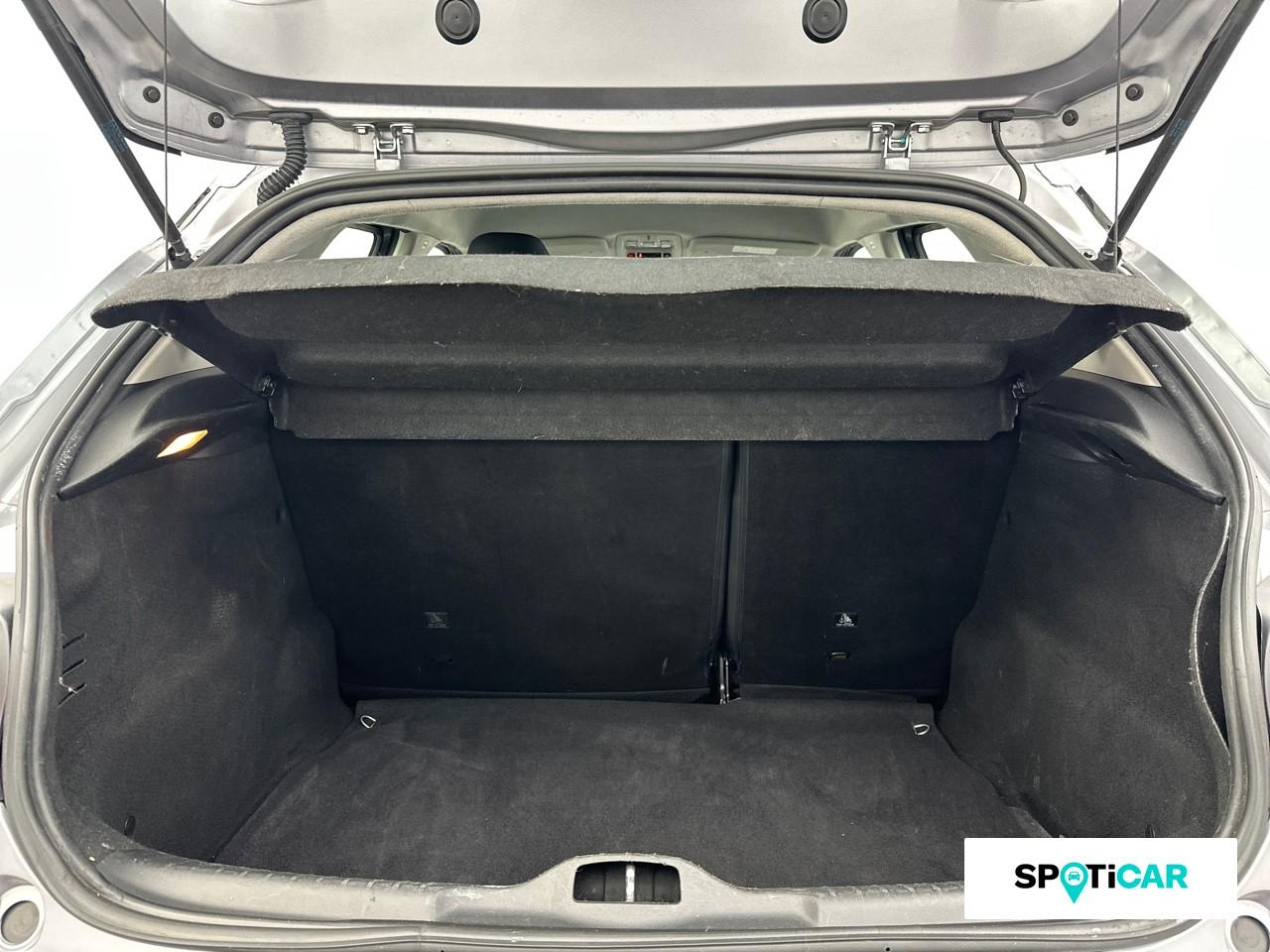 Citroën C4 Cactus puretech 110ch s&s feel e6.d-temp — photo 6
