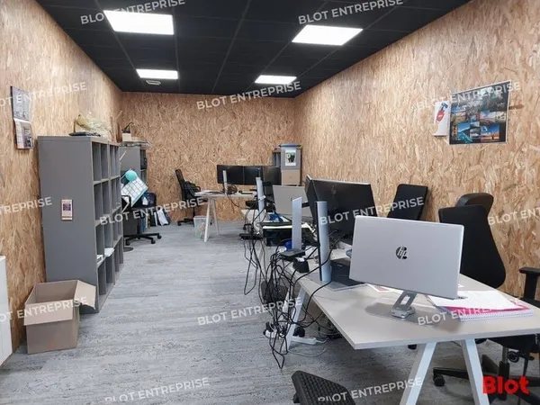 Bureaux 45 m²