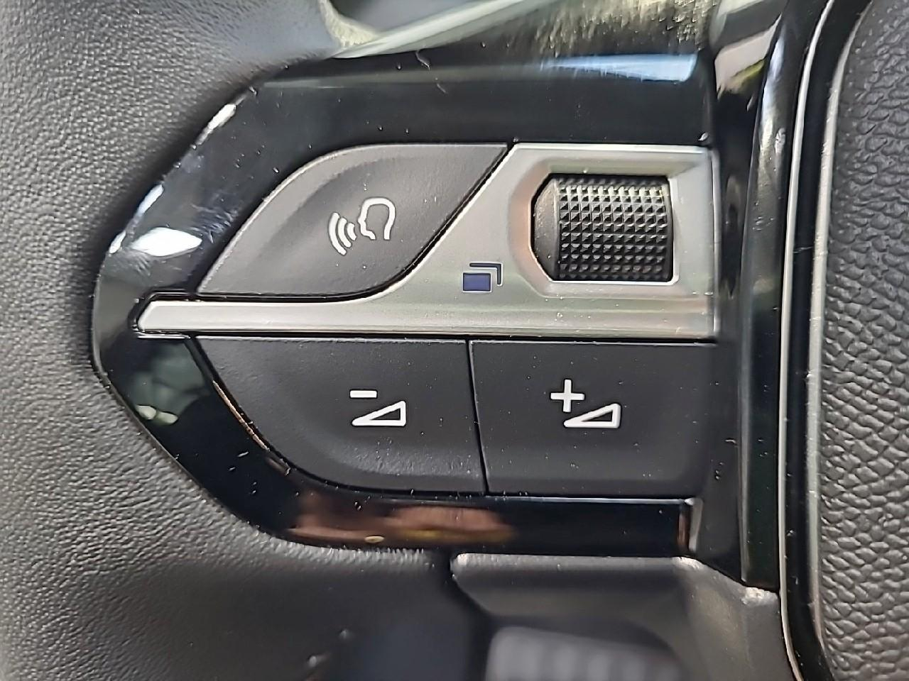 Peugeot 208 puretech 100 s&s bvm6 active — photo 22
