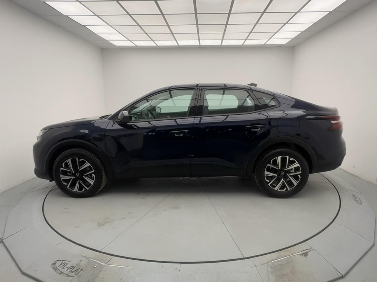 Citroën C4 X hybride 145 ch e-dcs6 plus — photo 2