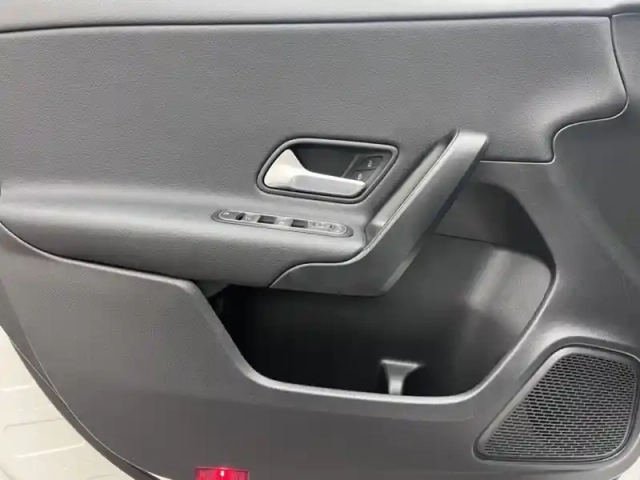 Mercedes Classe A 160 style line — photo 12