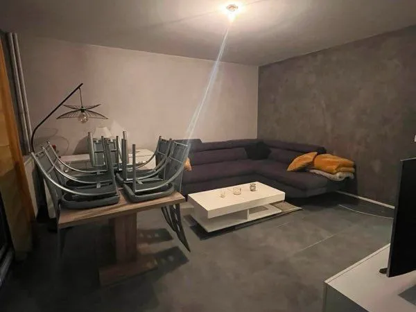 À VENDRE - T3 63,63 m² avec 2 balcons et ascenseur - Mâcon