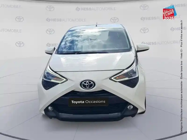 Toyota Aygo 1.0 vvt-i 72ch x-play x-shift 5p — photo 2