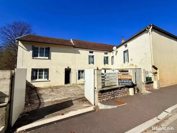 Grande maison de village 175 m² à Rimaucourt