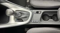 Toyota Yaris 116h Dynamic 5p MY22 — photo 22