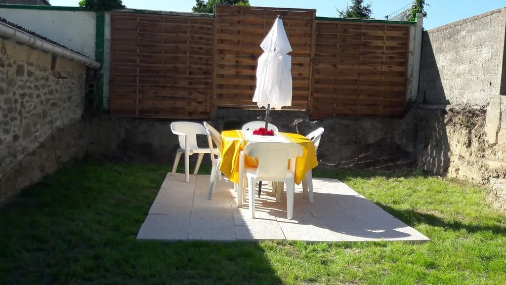 Photo 6