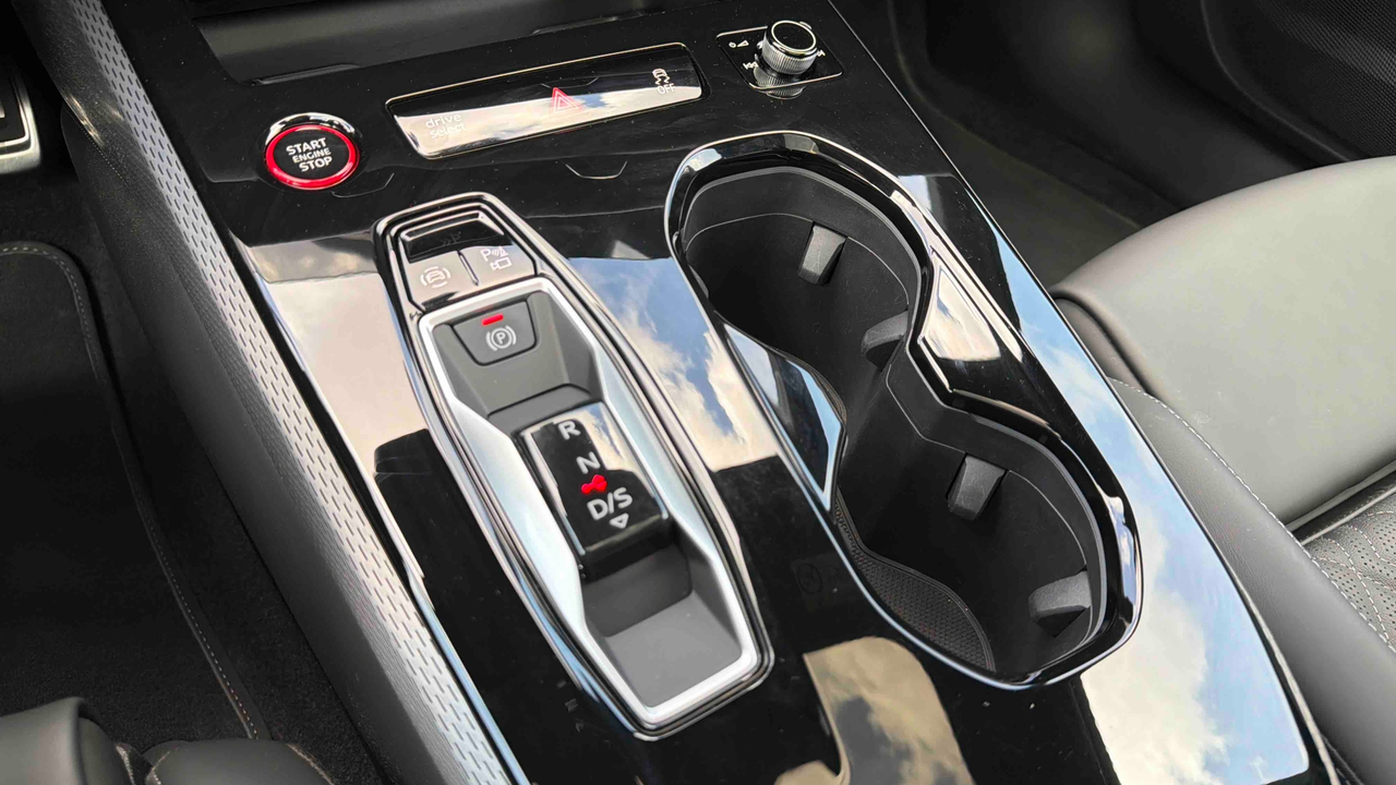 Audi S5 TFSI Hybride 367 ch S tronic 7 Quattro — photo 24