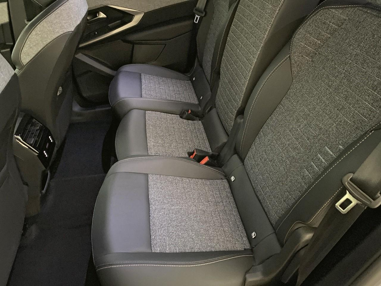 Peugeot 5008 hybrid 145 ch e-dcs6 allure — photo 10