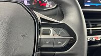 Peugeot 2008 1.2 PureTech 130ch S&S Style — photo 23
