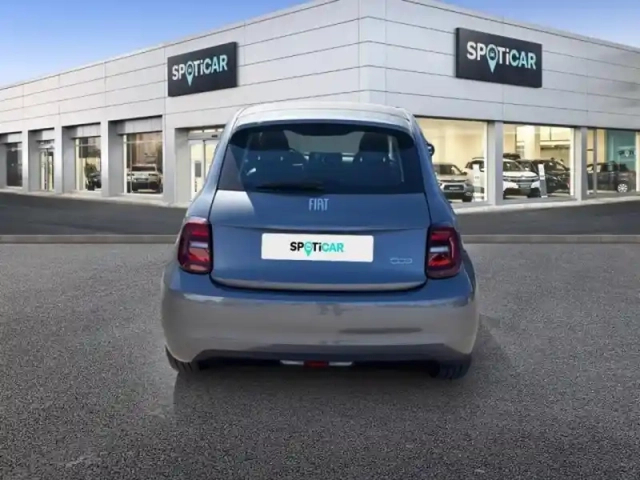 Fiat 500 e 118ch my23 — photo 5