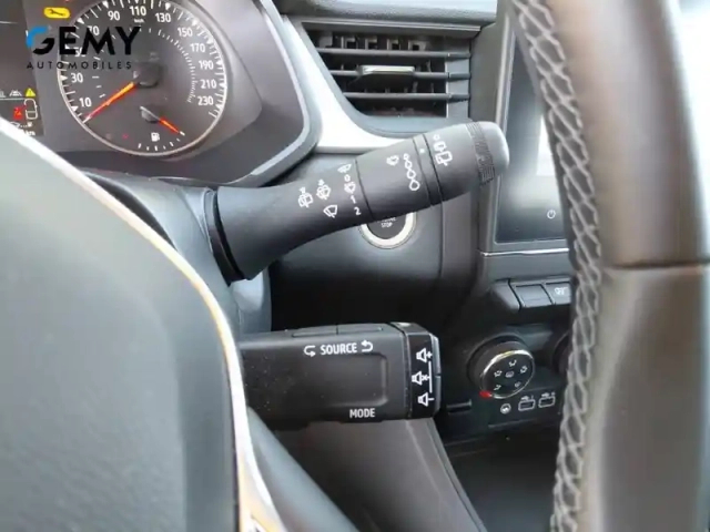 Renault Captur tce 90 — photo 20