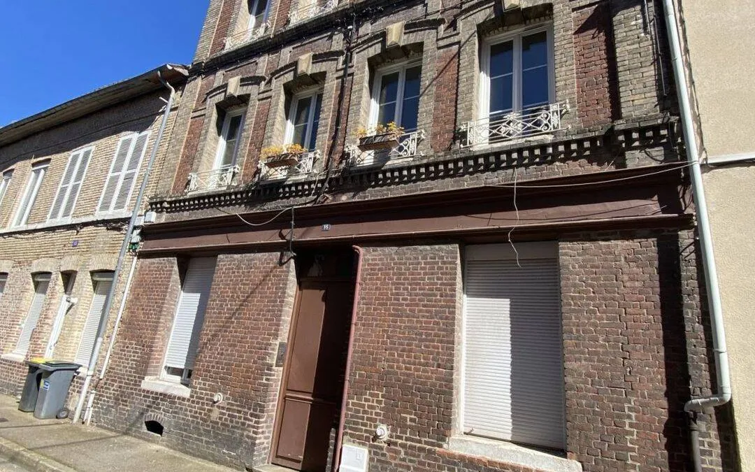 Photo 1