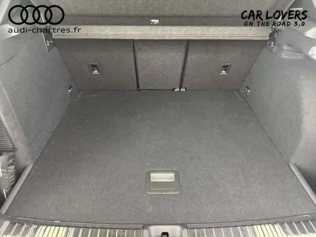 Audi Q3 e-hybrid 272 ch s tronic 6 — photo 27