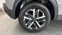 Peugeot 2008 1.2 PureTech 100ch S&S Active — photo 22