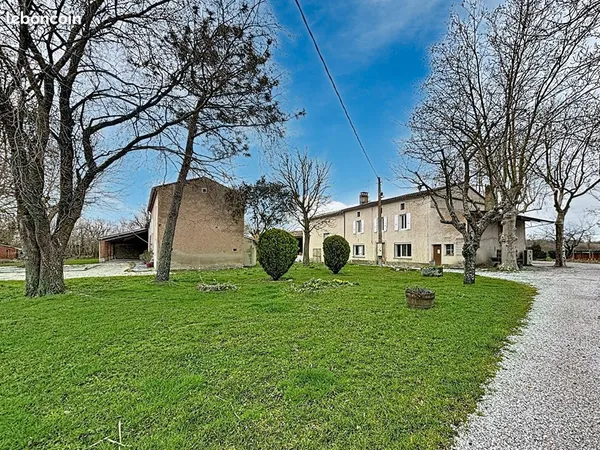Maison 4 pièces 194 m²