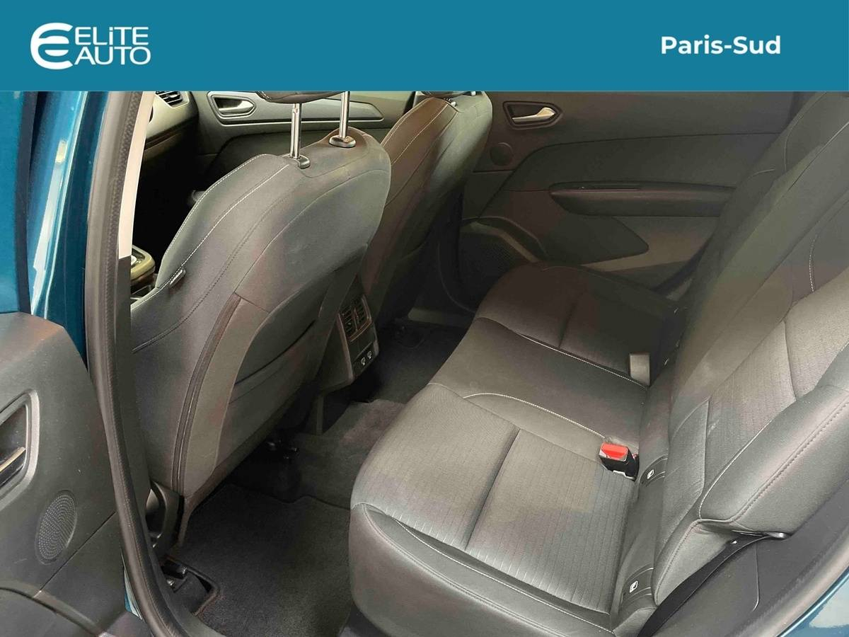 Renault Arkana E-Tech hybride 145 - 22 — photo 21