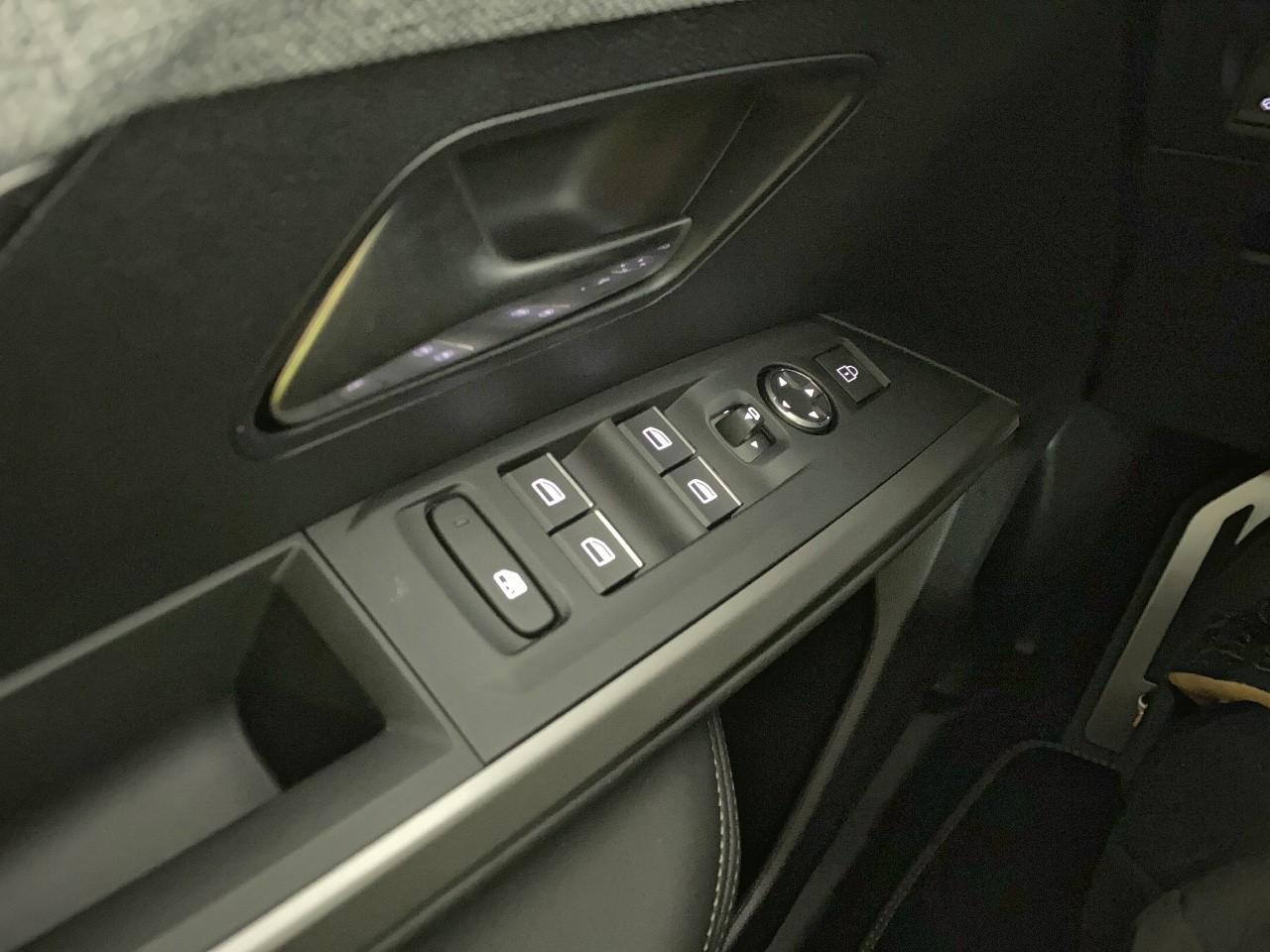 Peugeot 3008 plug-in hybrid 195 e-dcs7 gt — photo 20