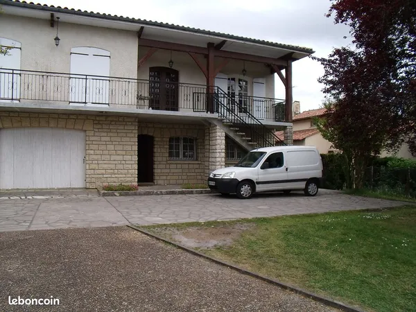 LOCATION APPARTEMENT MEUBLE Type 2 AU TAILLAN-MEDOC