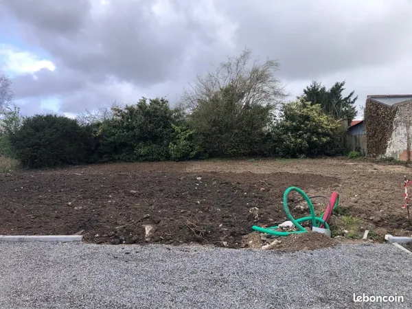 Terrain 417 m²