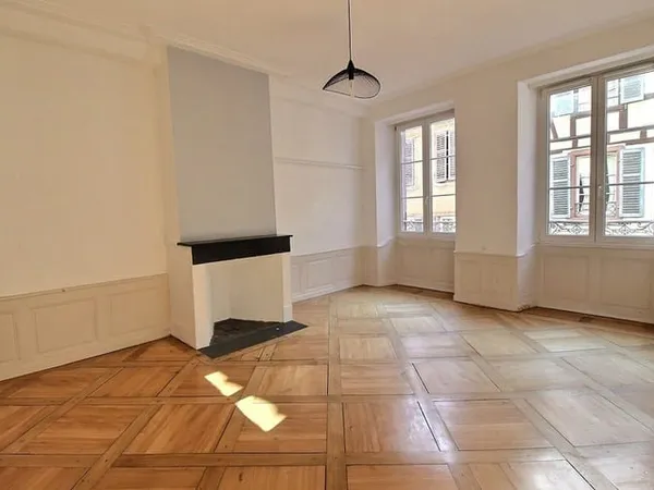 Appartement 3 pièces 122 m²