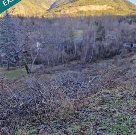 Terrain 1866 m²