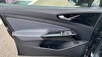 Volkswagen Id.5 286ch Pro 77kWh Life Max — photo 14