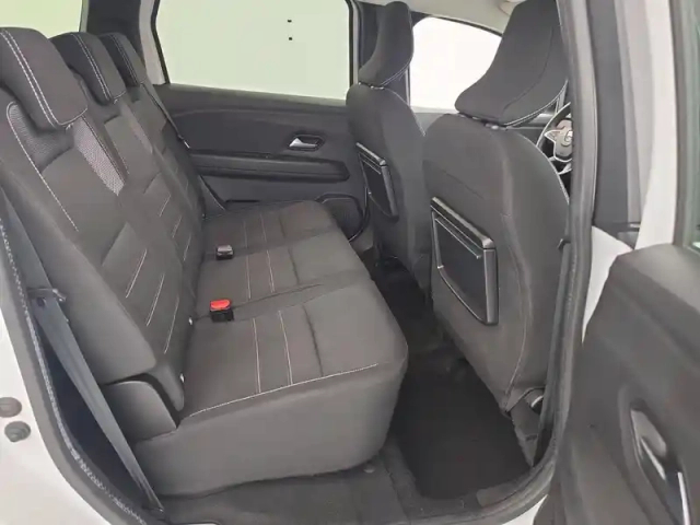 Dacia Jogger eco-g 100 7 places — photo 46