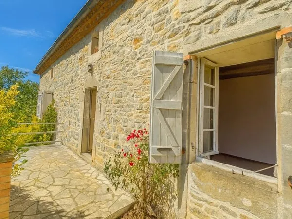 Au calme, beau projet de rénovation!