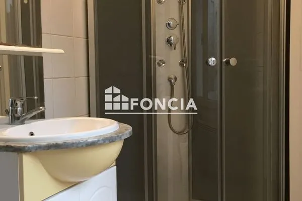 Studio 2 pièces 28 m²