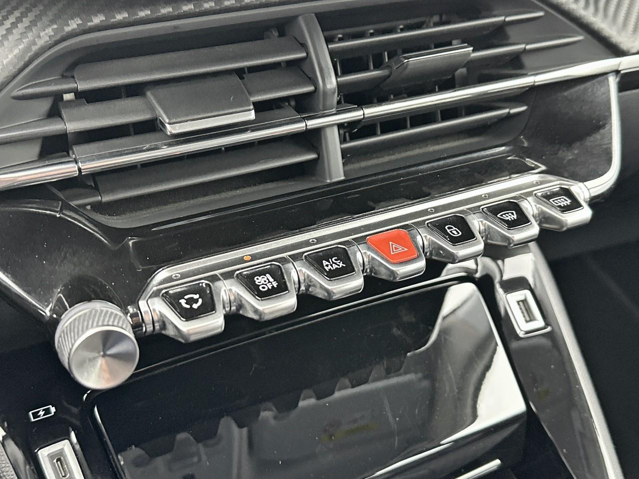 Peugeot 2008 puretech 130 s&s bvm6 allure — photo 29