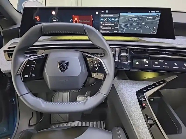 Peugeot 5008 hybrid 136 e-dcs6 — photo 41