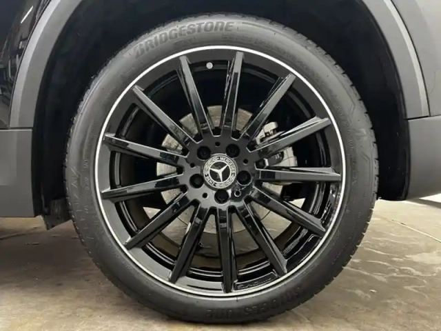 Mercedes Gla 250 e amg line — photo 9