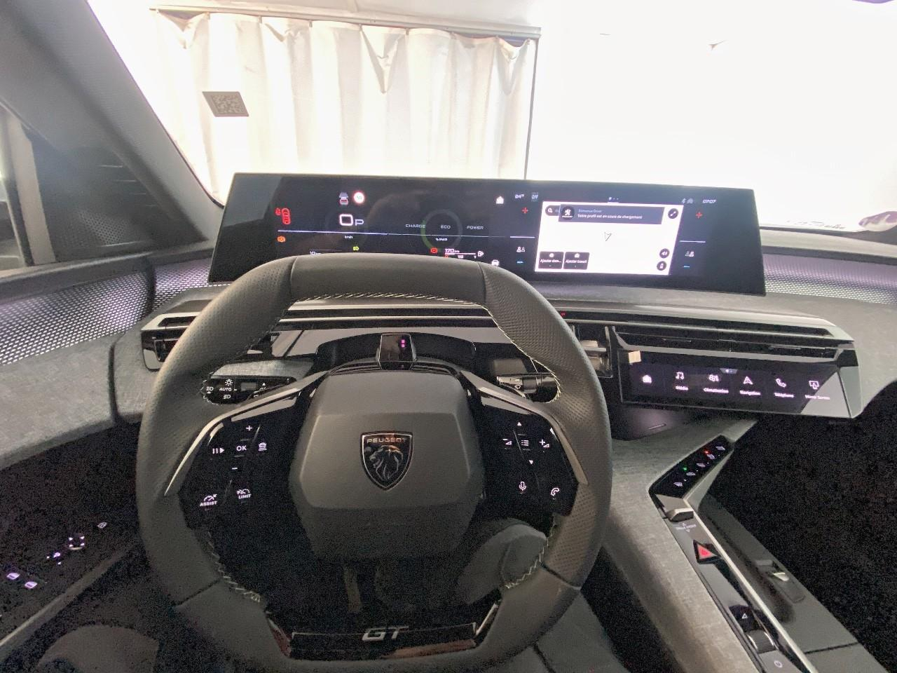 Peugeot 3008 hybrid 145 e-dcs6 gt — photo 12