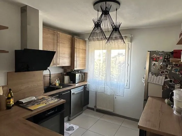 Appartement refait à neuf, lumineux de 67m2 dans petite copropriété