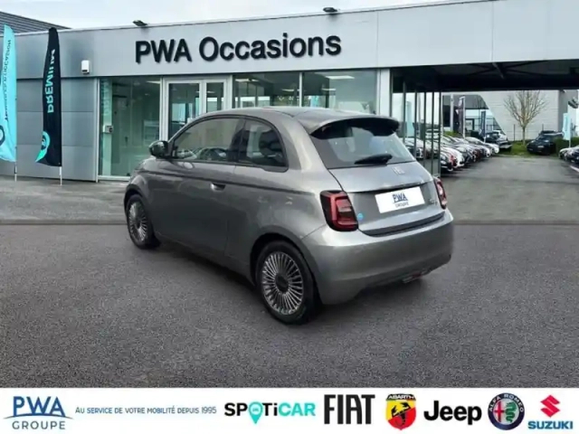 Fiat 500 e 118ch pack confort my23 — photo 7