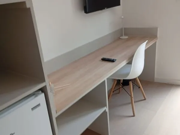 Chambre meublee en colocation