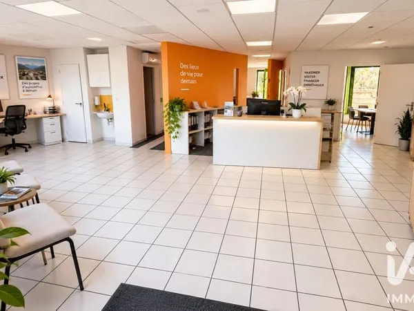 Immeuble 153 m²