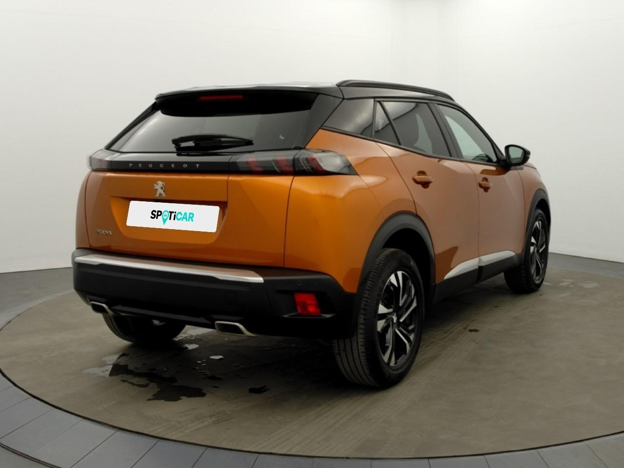 Peugeot 2008 puretech 130 s&s eat8 allure pack — photo 5