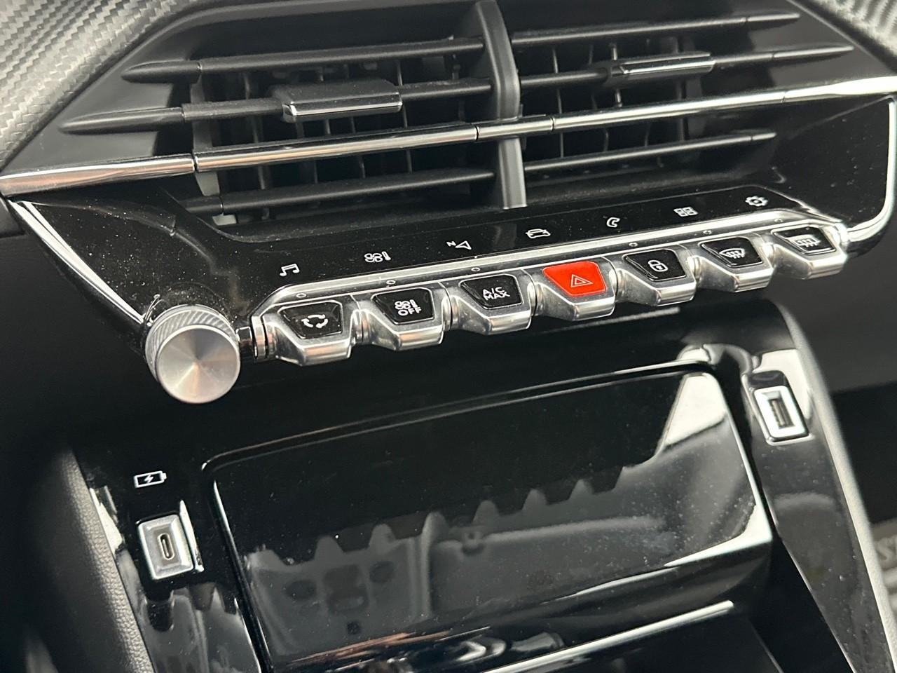 Peugeot 2008 puretech 130 s&s eat8 allure business — photo 28
