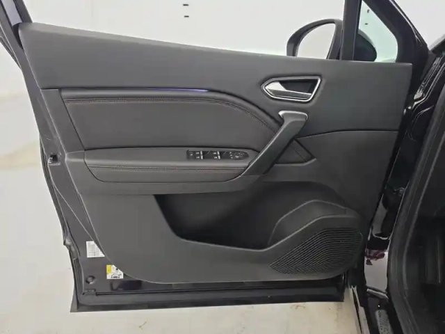 Renault Captur tce 155 edc fap — photo 179