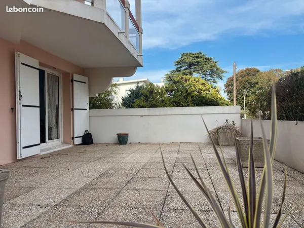 Studio 2 pièces 23 m²