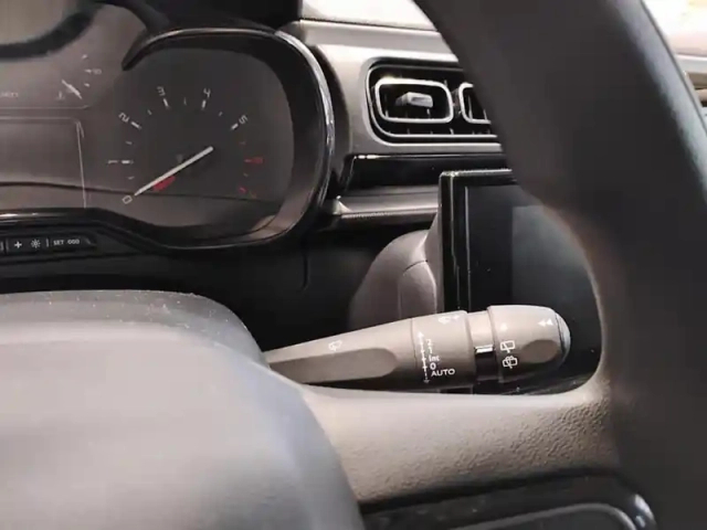 Citroën C3 puretech 83 ch bvm5 max — photo 18