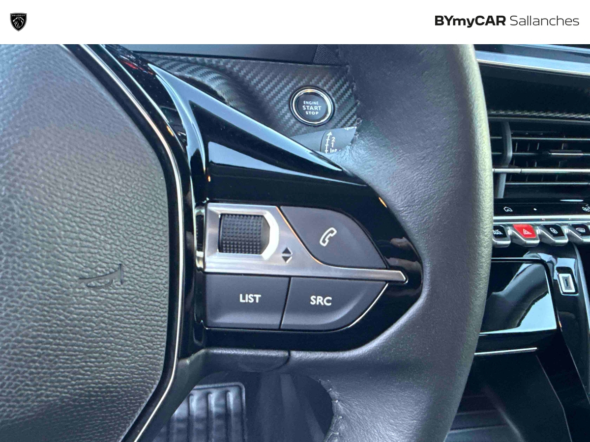 Peugeot 208 100 S&amp;S BVM6 — photo 27