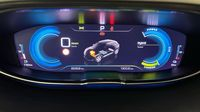 Peugeot 3008 HYBRID 225ch GT Pack e-EAT8 — photo 10