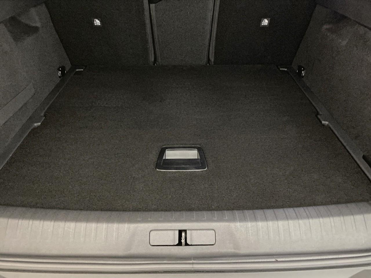 Peugeot 3008 hybrid 145 e-dcs6 gt — photo 6